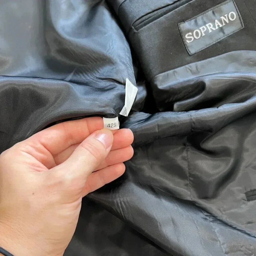 Soprano Black Satin Collar Suit Jacket 42S